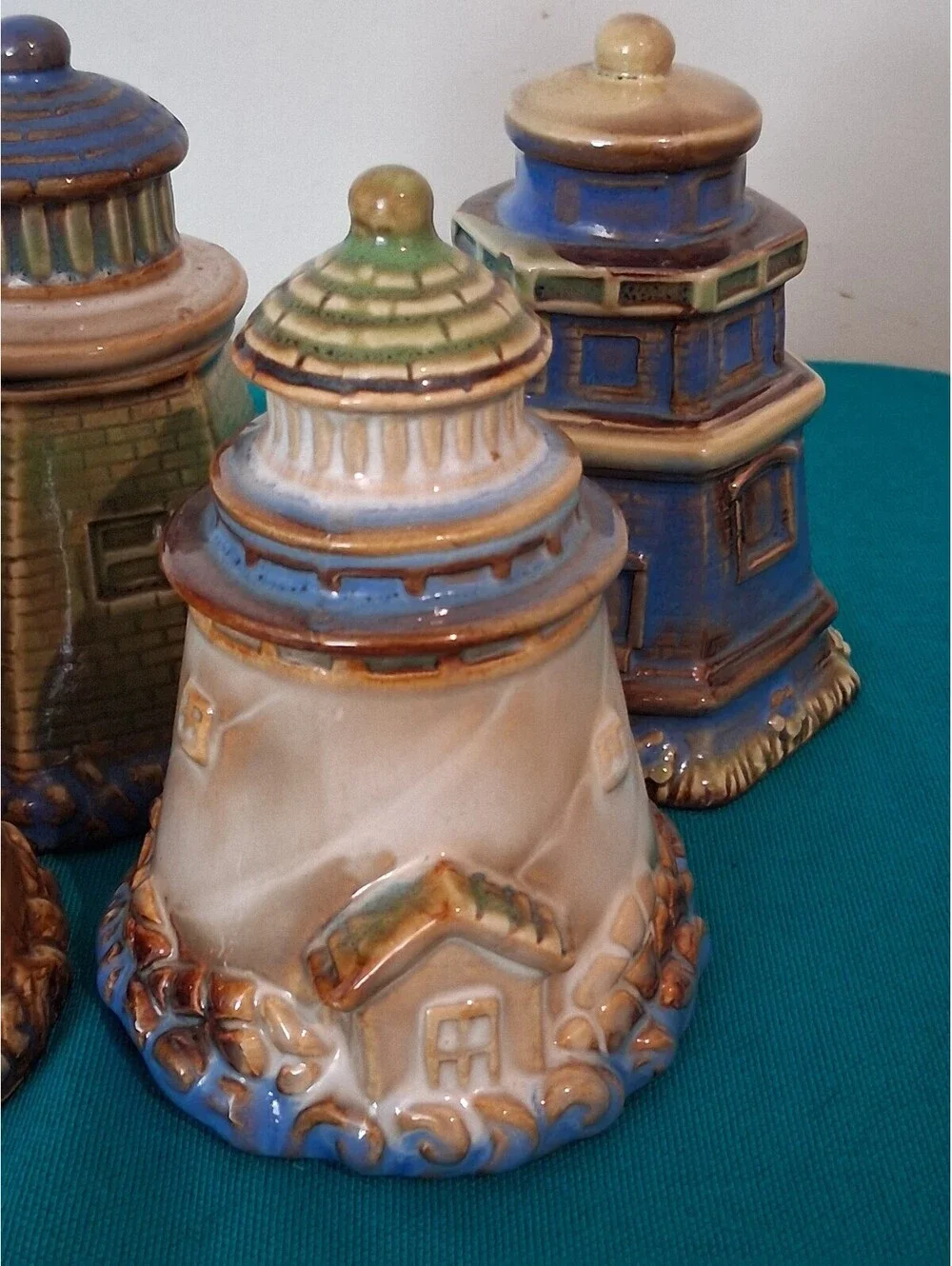 Set of 4 Ceramic garden ridge Lighthouse  Decorative Coastal Home Accents